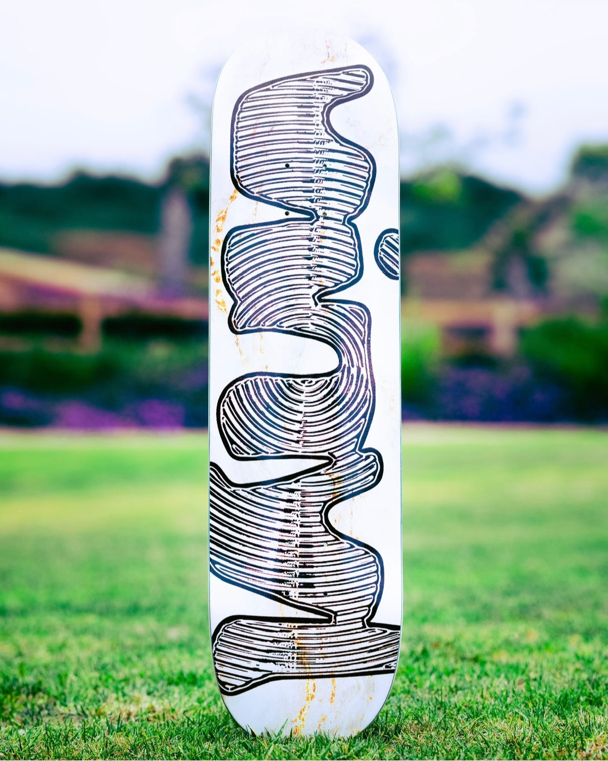 VINYL SPIRAL WHITE MARBLE DECK